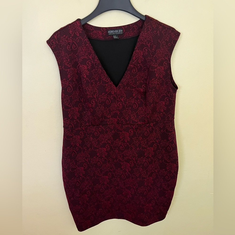 Forever 21 Plus Burgundy Patterned Mini Dress